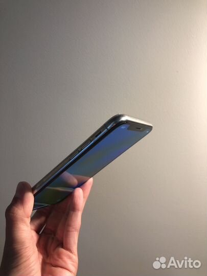 iPhone X, 256 ГБ