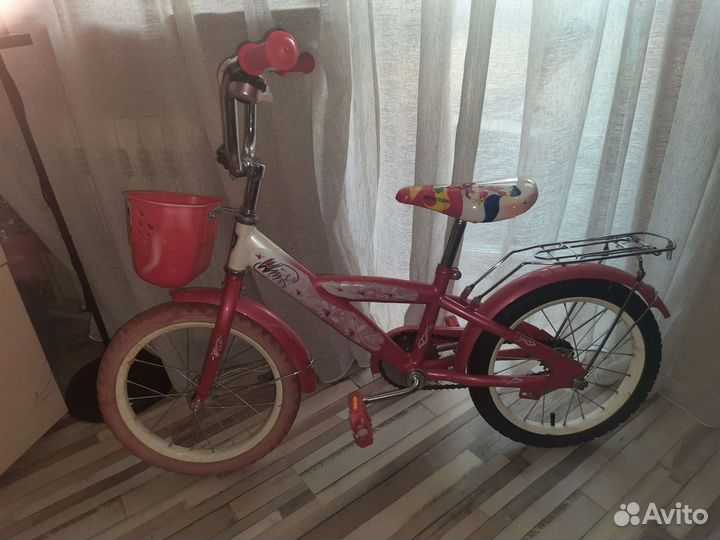 4х колесный велосипед для девочки от 3 лет