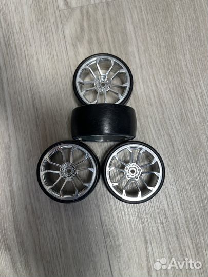 Машина модель на радиоуправлении