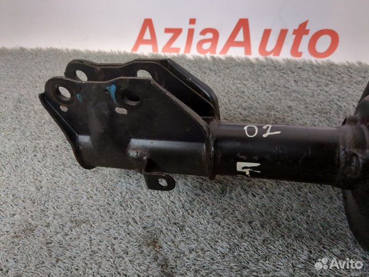 Стойка подвески передняя правая Subaru Forester SJ