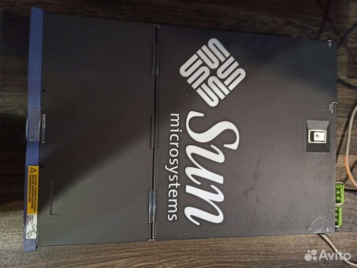 Сервер SunFire v240