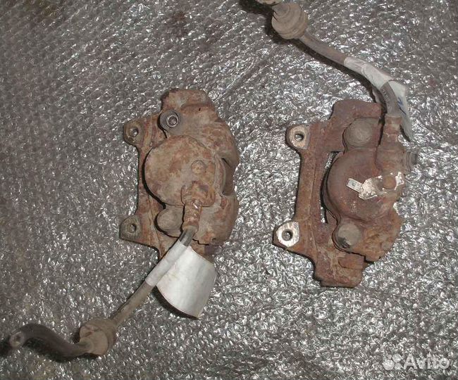 Суппорт передний Fiat Marea