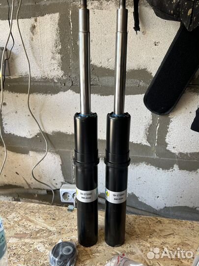 Амортизатор стойки audi q5