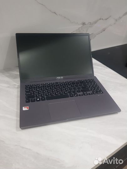 Тонкий стильный Asus на SSD 256GB 8GB озу