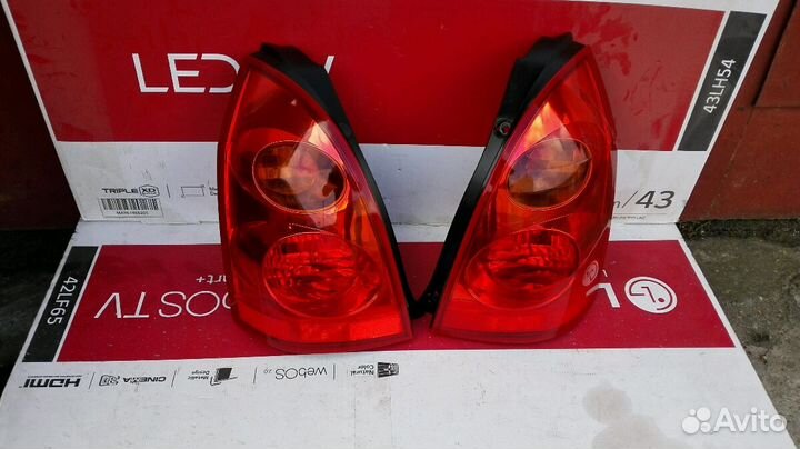 Стоп сигнал ниссан примера правый левый