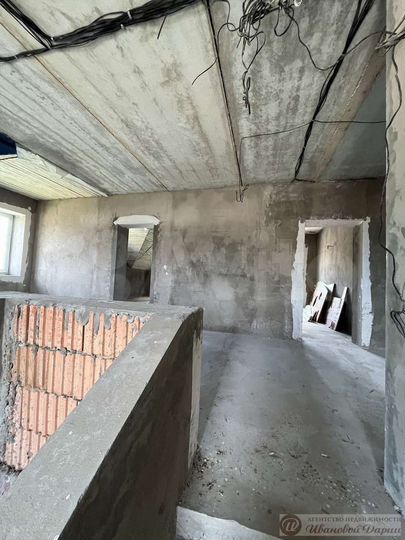 Дом 381,1 м² на участке 10,5 сот.