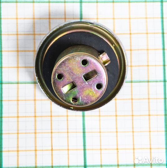 Крышка бака топливного металл тип 1