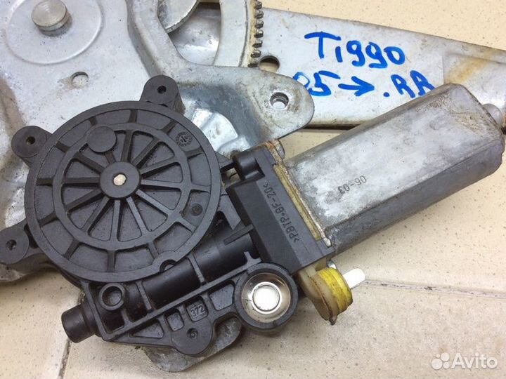 Стеклоподъемник электрический задний правый Chery