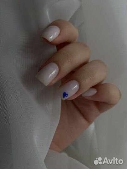 Маникюр