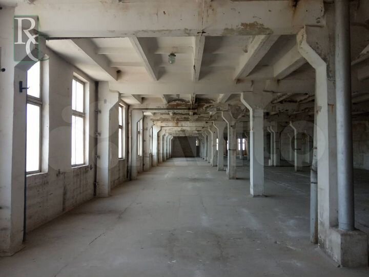 Складское помещение 1500 м² на Отрадной