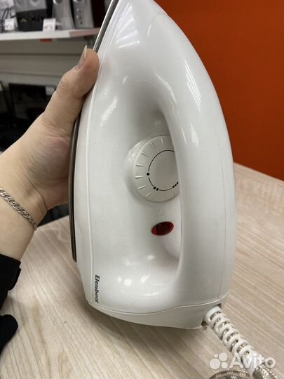 Утюг Elenberg SL-3001 (30лп)