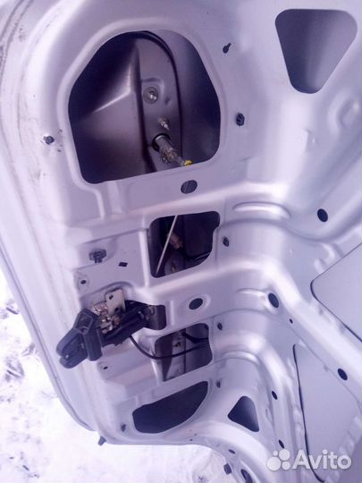 Крышка багажника mitsubishi lancer 9