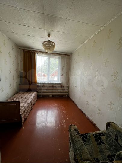 Доля в 3-к. квартире, 46,8 м², 1/2 эт.