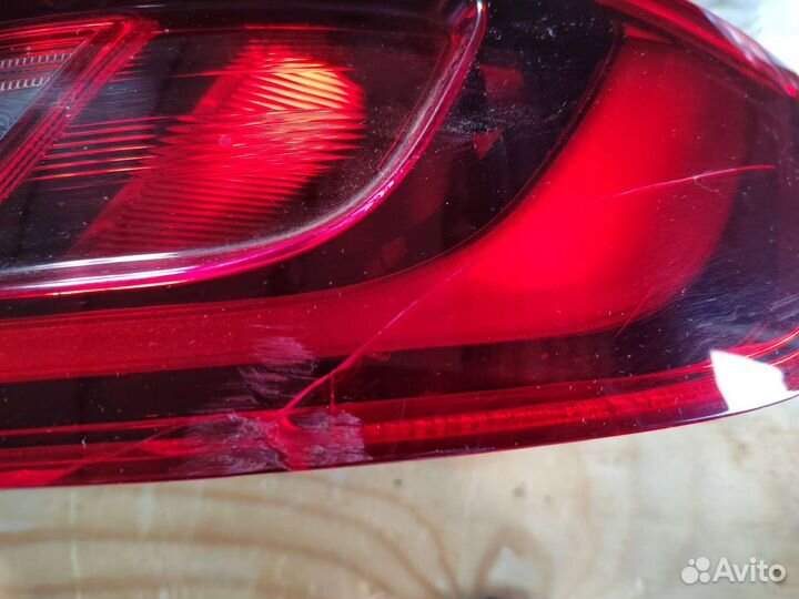 Правый фонарь на Renault arkana