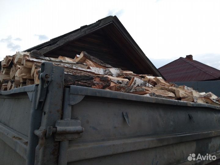 Земля, торф, навоз, песок, щебенка, дрова