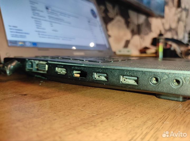 Ноутбук Samsung r428