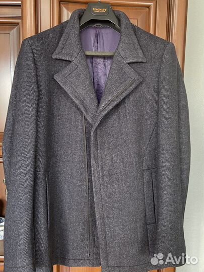 Пальто новое