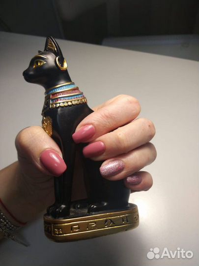 Маникюр/педикюр