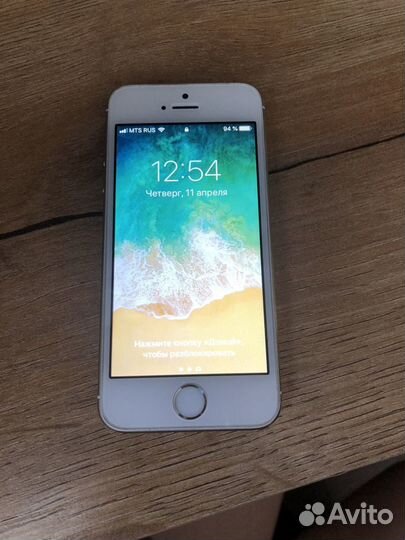 iPhone 5S, 16 ГБ