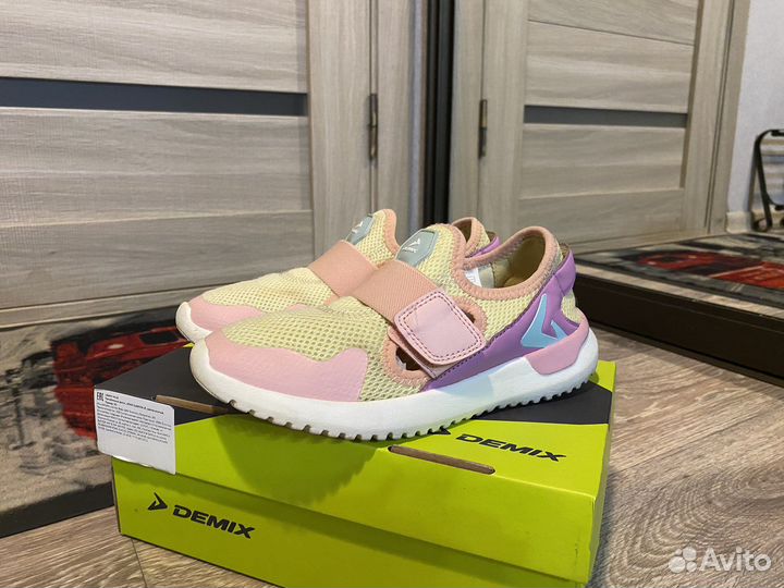 Кроссовки demix