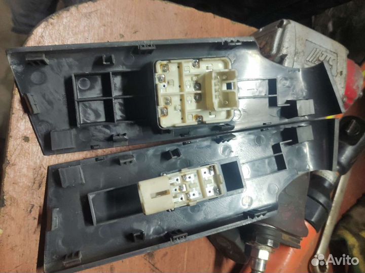 Блок стеклоподъёмников Шевроле Авео Т250