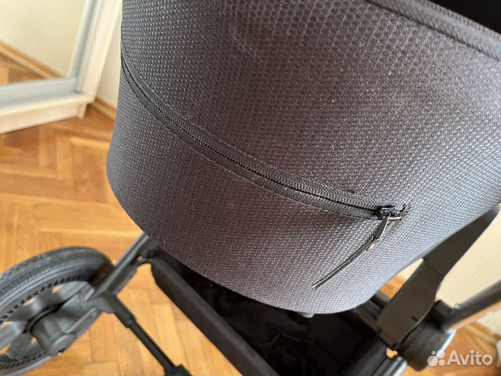 Коляска 2 в 1 Mowbaby zoom silver black