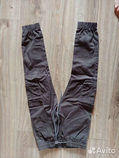 Джоггеры брюки на 7-8 лет