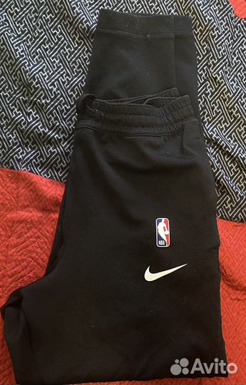 Спортивные штаны nike