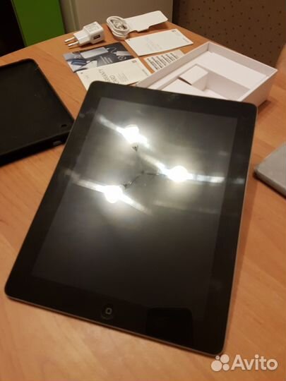 Продам планшет Apple iPad 2 16Gb + 3G, Wi-Fi