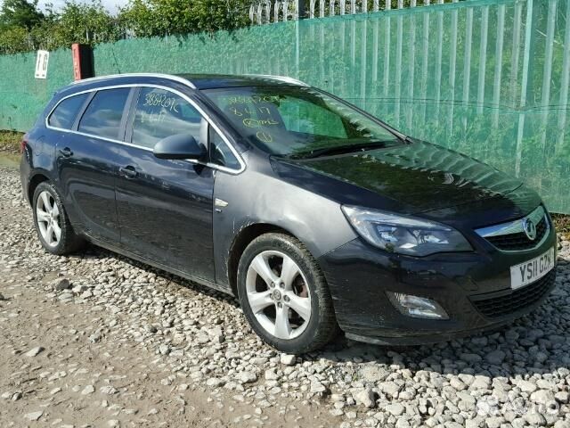 Разбор на запчасти Opel Astra J