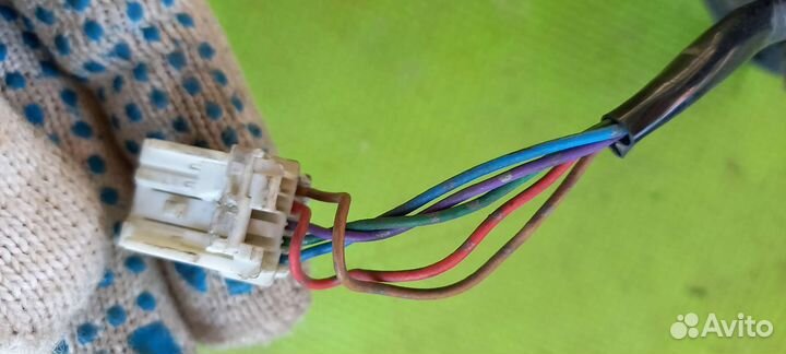 Зеркало. Ниссан микро к 12 правая и левая