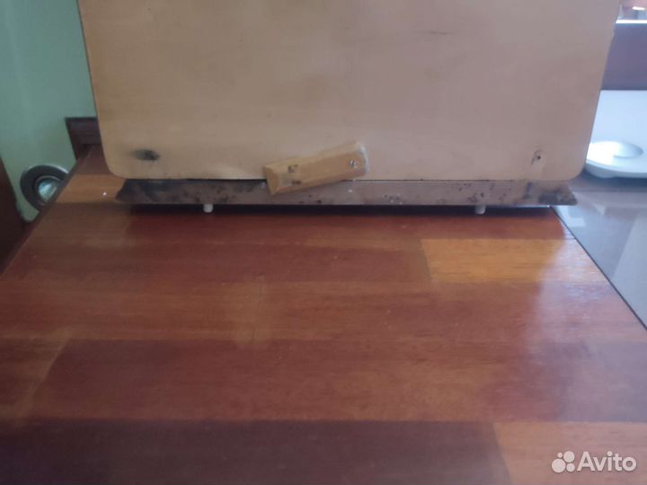 Зеркало от тумбы-трюмо Ивайла