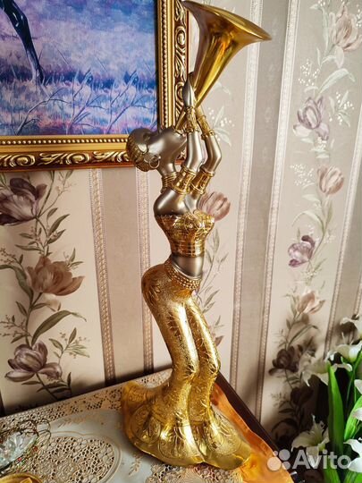 Статуэтка Золотая Эфиопка