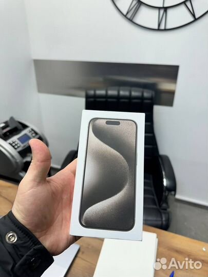 iPhone 15 Pro, 256 ГБ