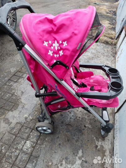 Прогулочная коляска трость