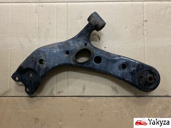 Рычаг с шаровой Lexus NX передний