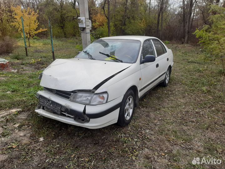 Toyota Carina E 1.6 МТ, 1995, битый, 250 000 км
