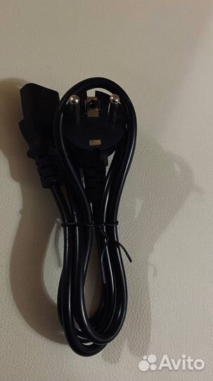 Кабель питания для компьютера