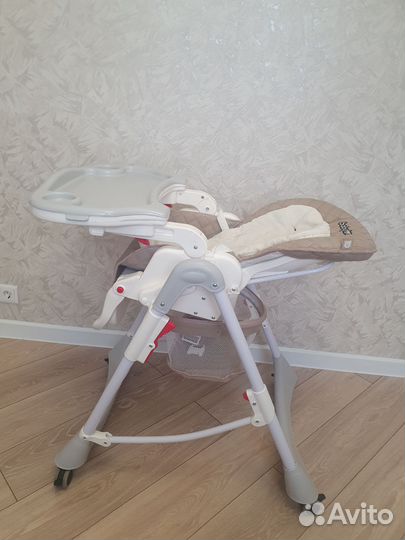 Стул для кормления