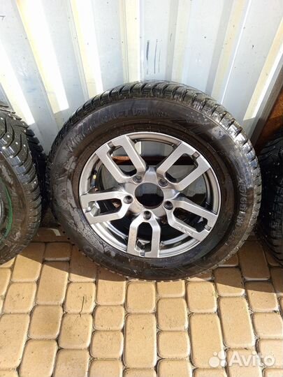 Колеса на ниву