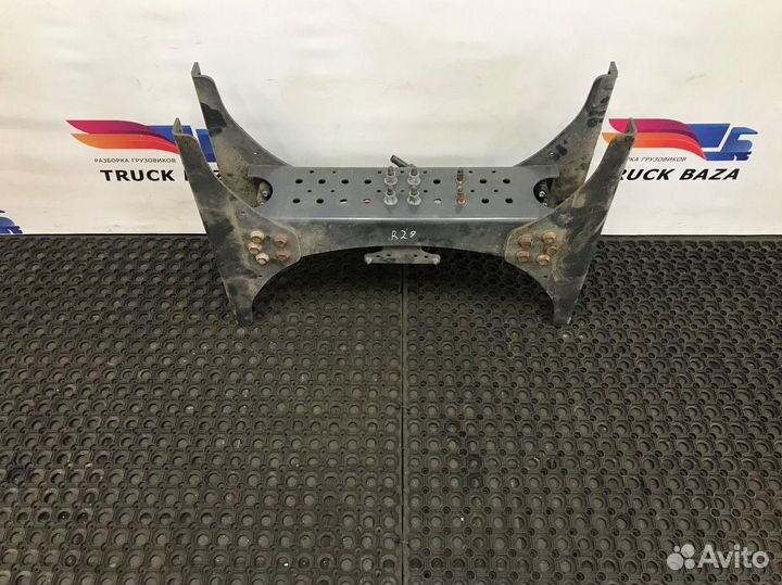 Траверса рамы поперечная Renault T