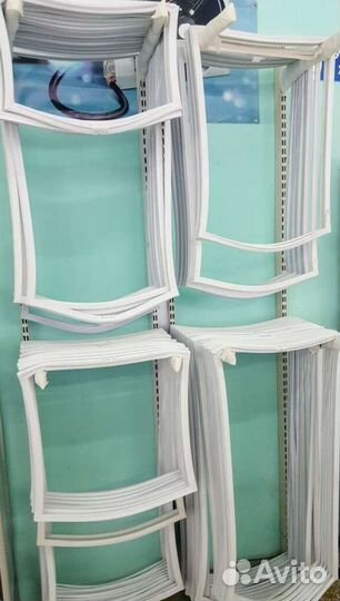 Уплотнитель двери холодильника