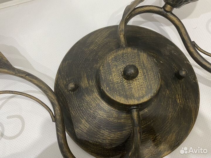 Люстра потолочная и бра