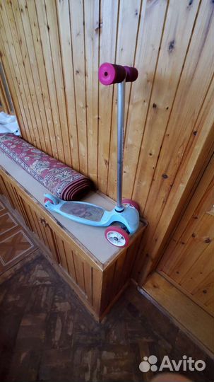 Детский трехколесный самокат