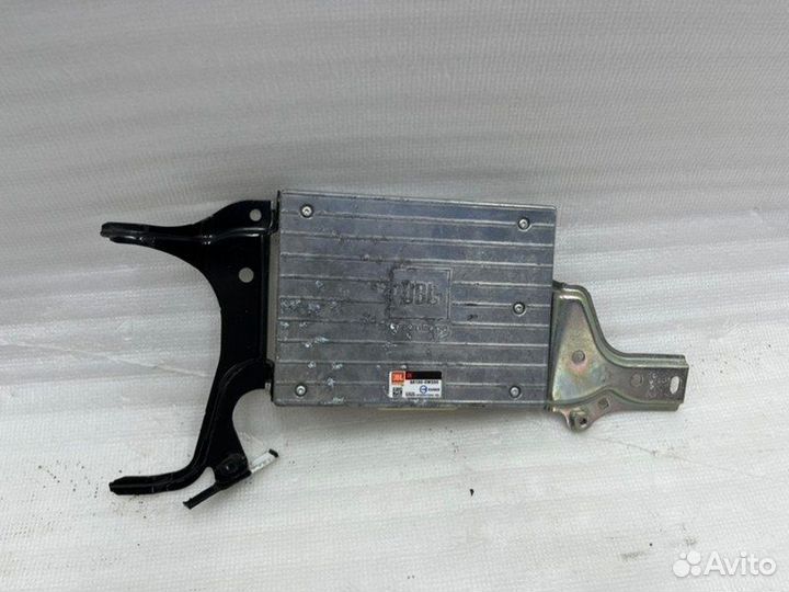 Усилитель Музыки Toyota Camry V50 2011-2014