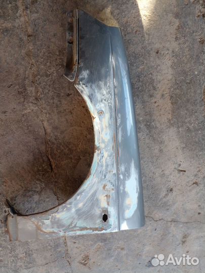 Левое крыло лада приора