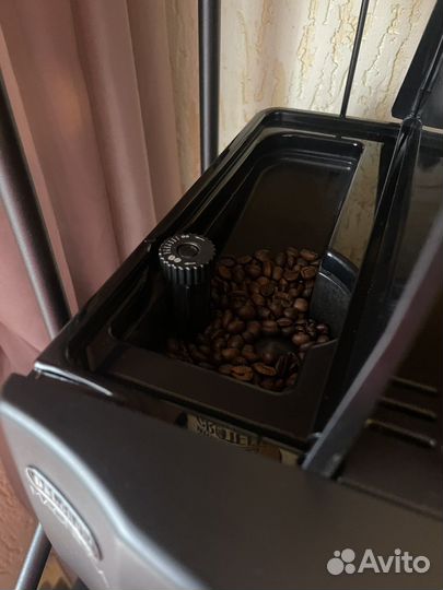 Кофемашина delonghi magnifica