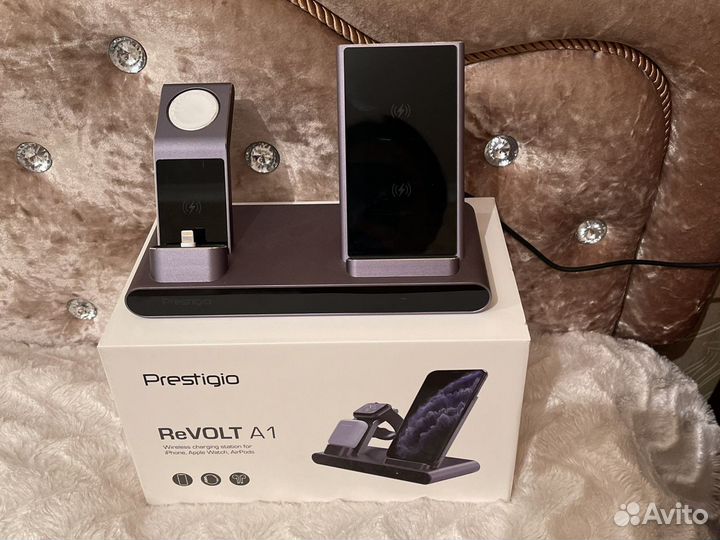 Беспроводная зарядка 3 в 1 Prestigio revolt A1