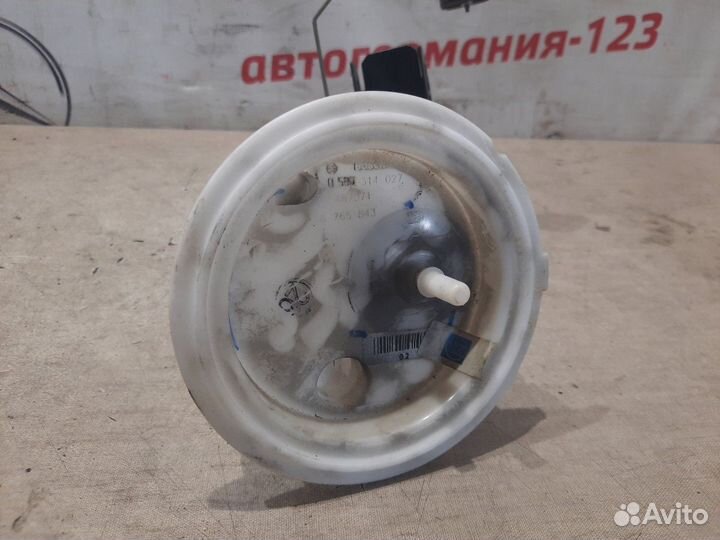 Датчик уровня топлива Bmw 645 E63 N62B44A