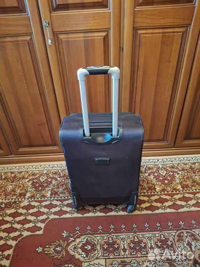 Чемодан бу размер М